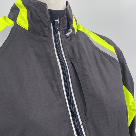 Brooks Night Vision Windbreaker - Picture 8 of 12